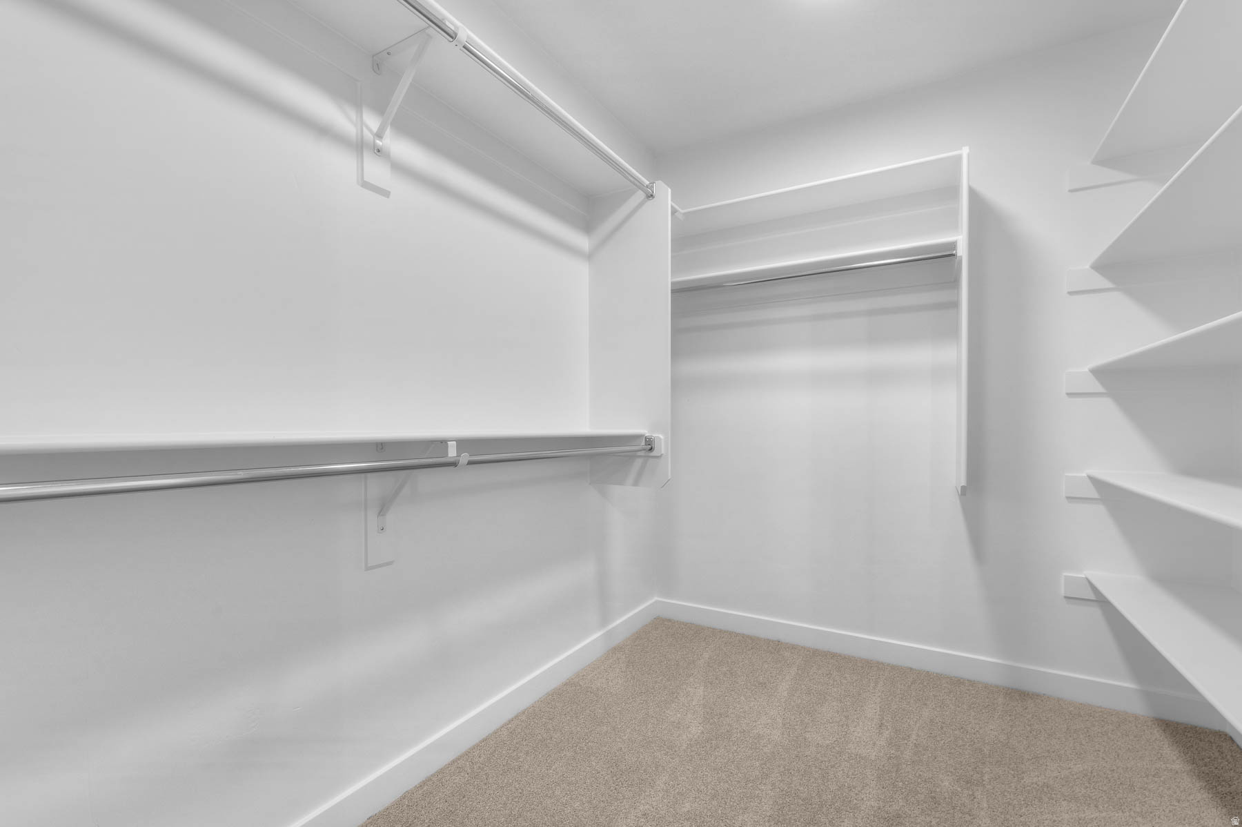 CRANEFIELD EST COLLECTION 1605 - Residential