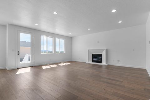 Tiny photo for 3831 W 2350 N, Clinton, UT 84015 (MLS # 2145741)