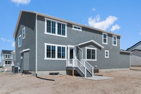 Tiny photo for 3831 W 2350 N, Clinton, UT 84015 (MLS # 2145741)