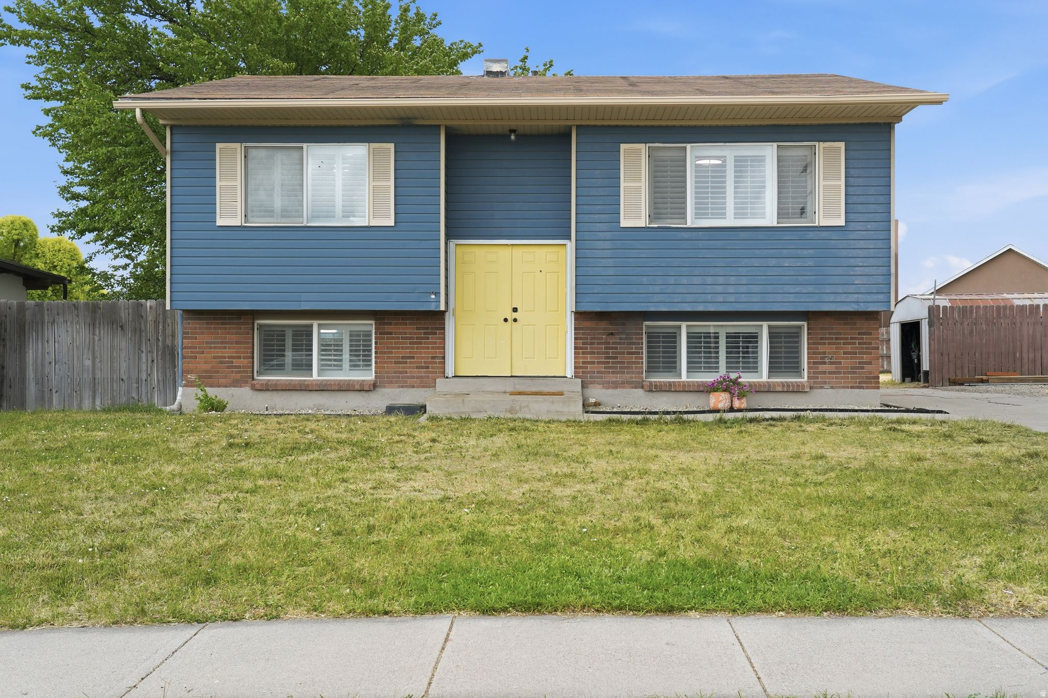 SUNNYVALE HEIGHTS SUB #11 - Residential