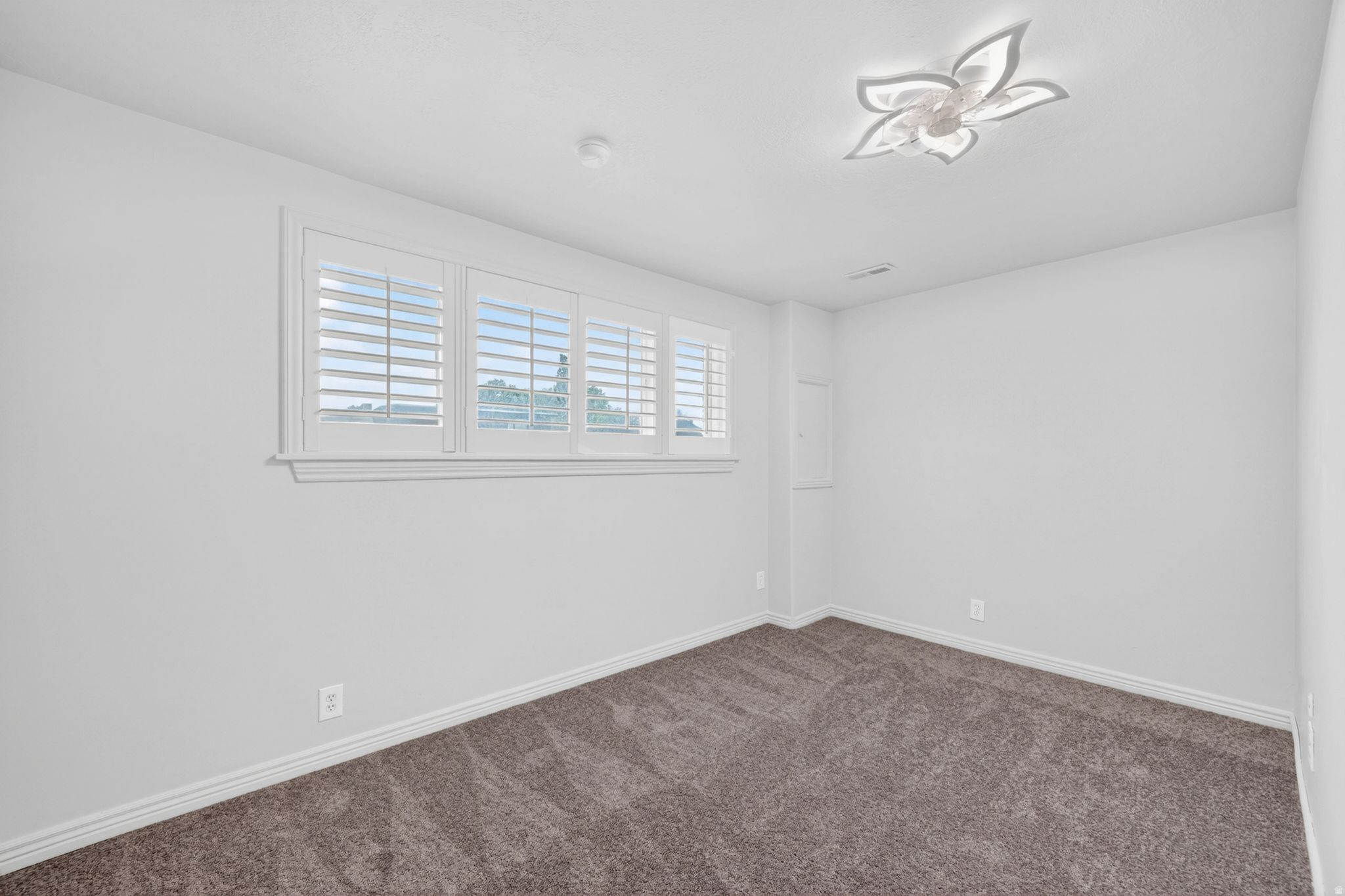 SUNNYVALE HEIGHTS SUB #11 - Residential