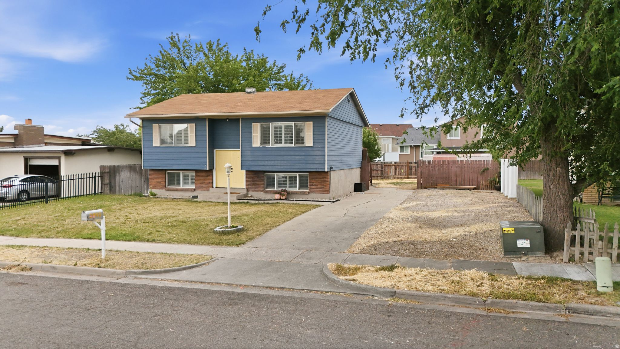 SUNNYVALE HEIGHTS SUB #11 - Residential