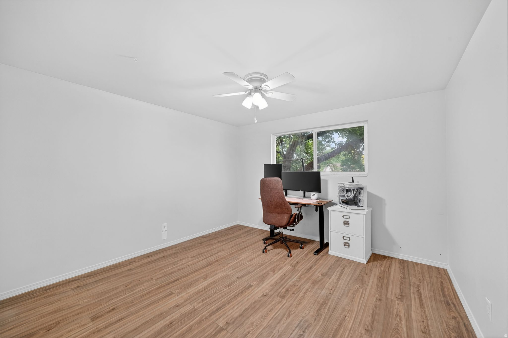 SUNNYVALE HEIGHTS SUB #11 - Residential