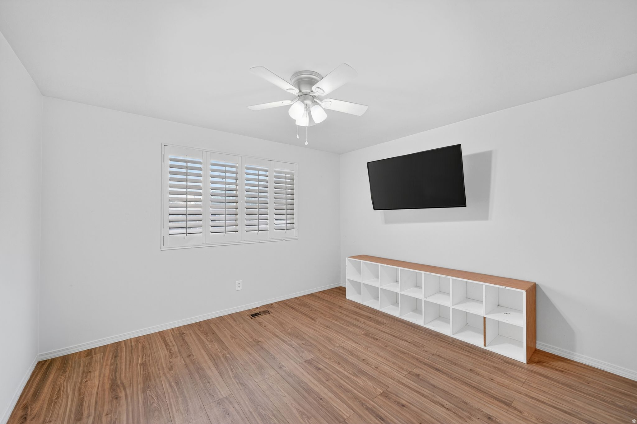 SUNNYVALE HEIGHTS SUB #11 - Residential