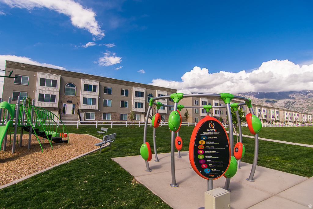 EASTON PARK - Residential Income