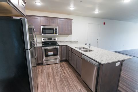 Tiny photo for 765 E 550 S, American Fork, UT 84003 (MLS # 2135940)