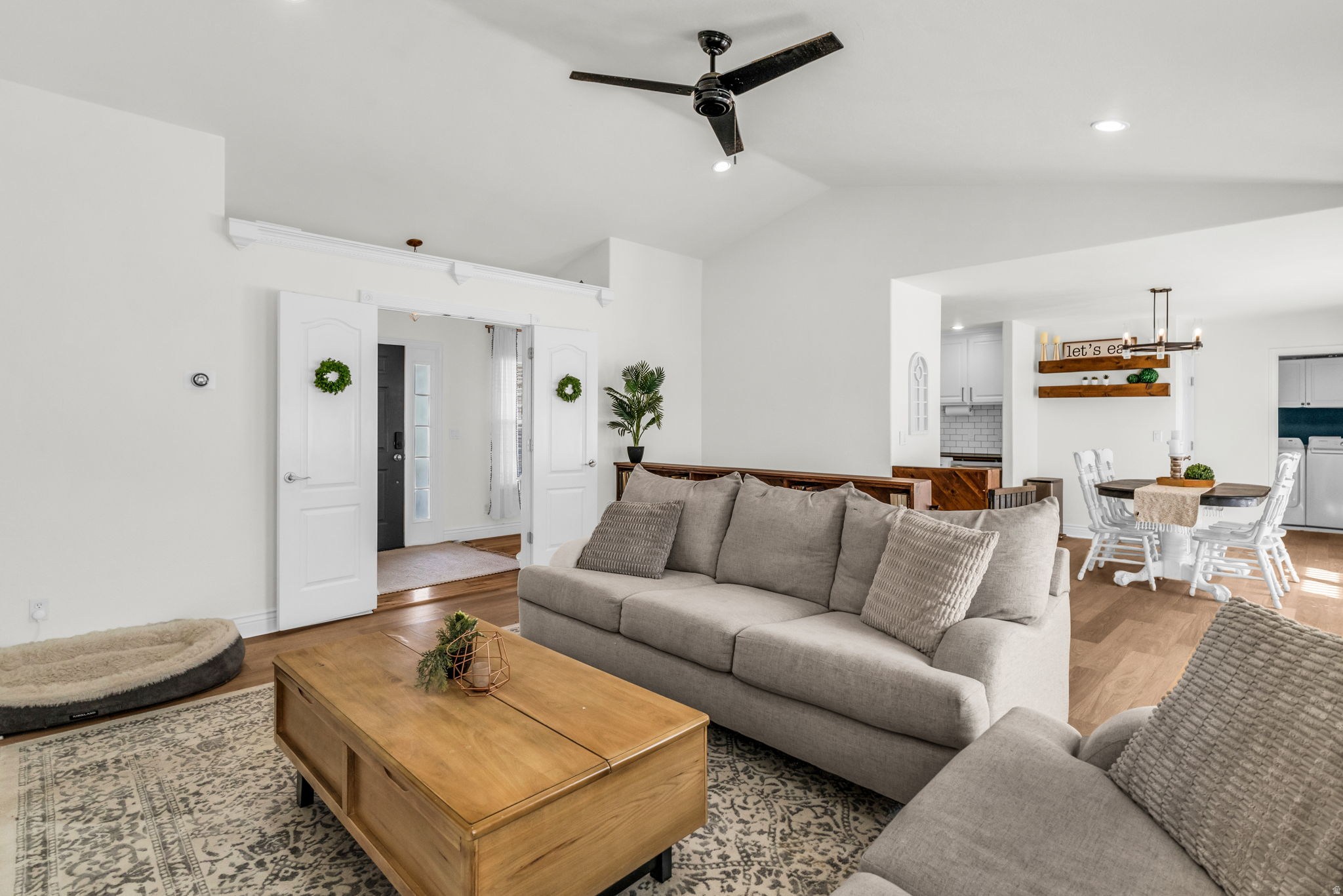 CANYON SOUTH - Residential