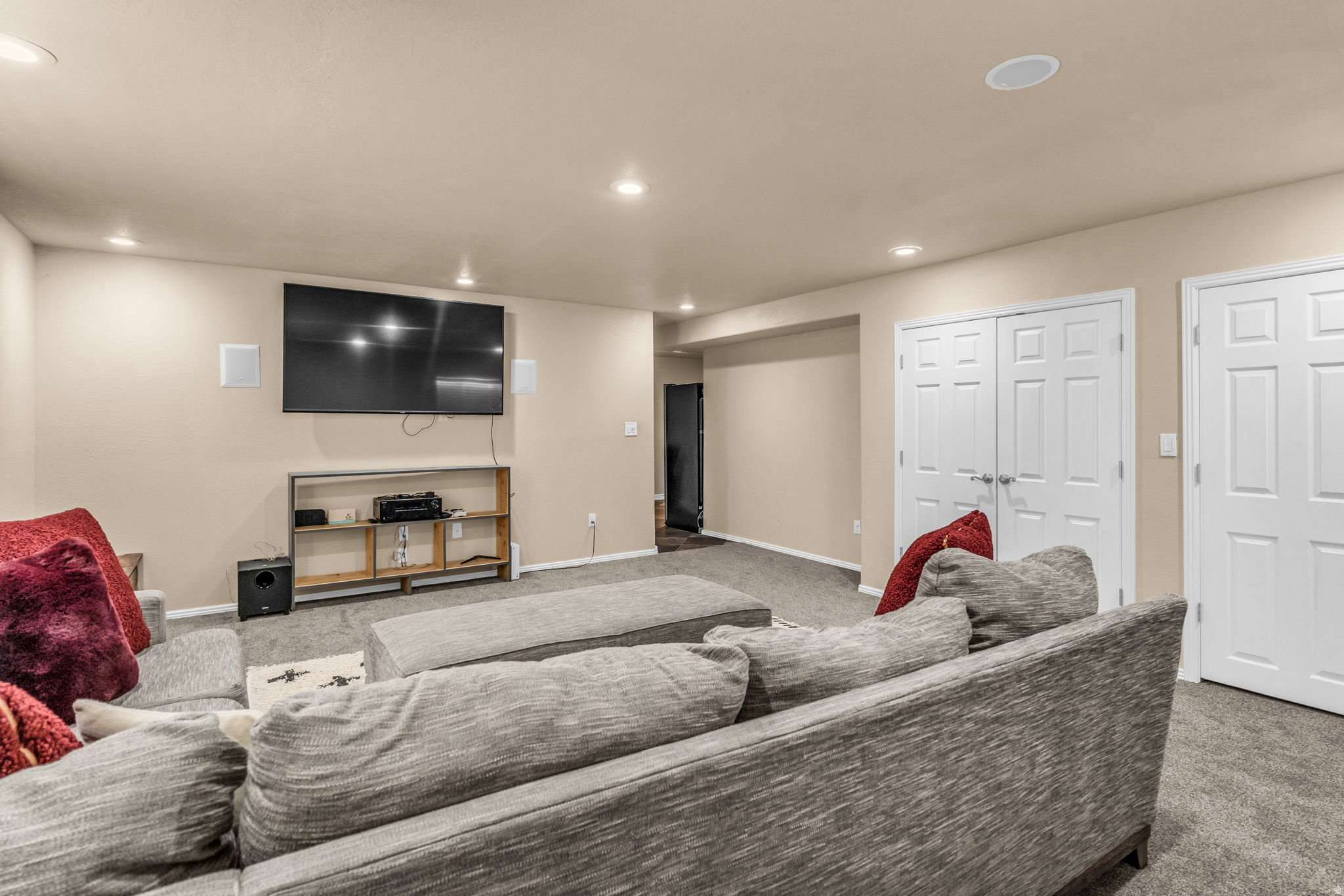 CANYON SOUTH - Residential