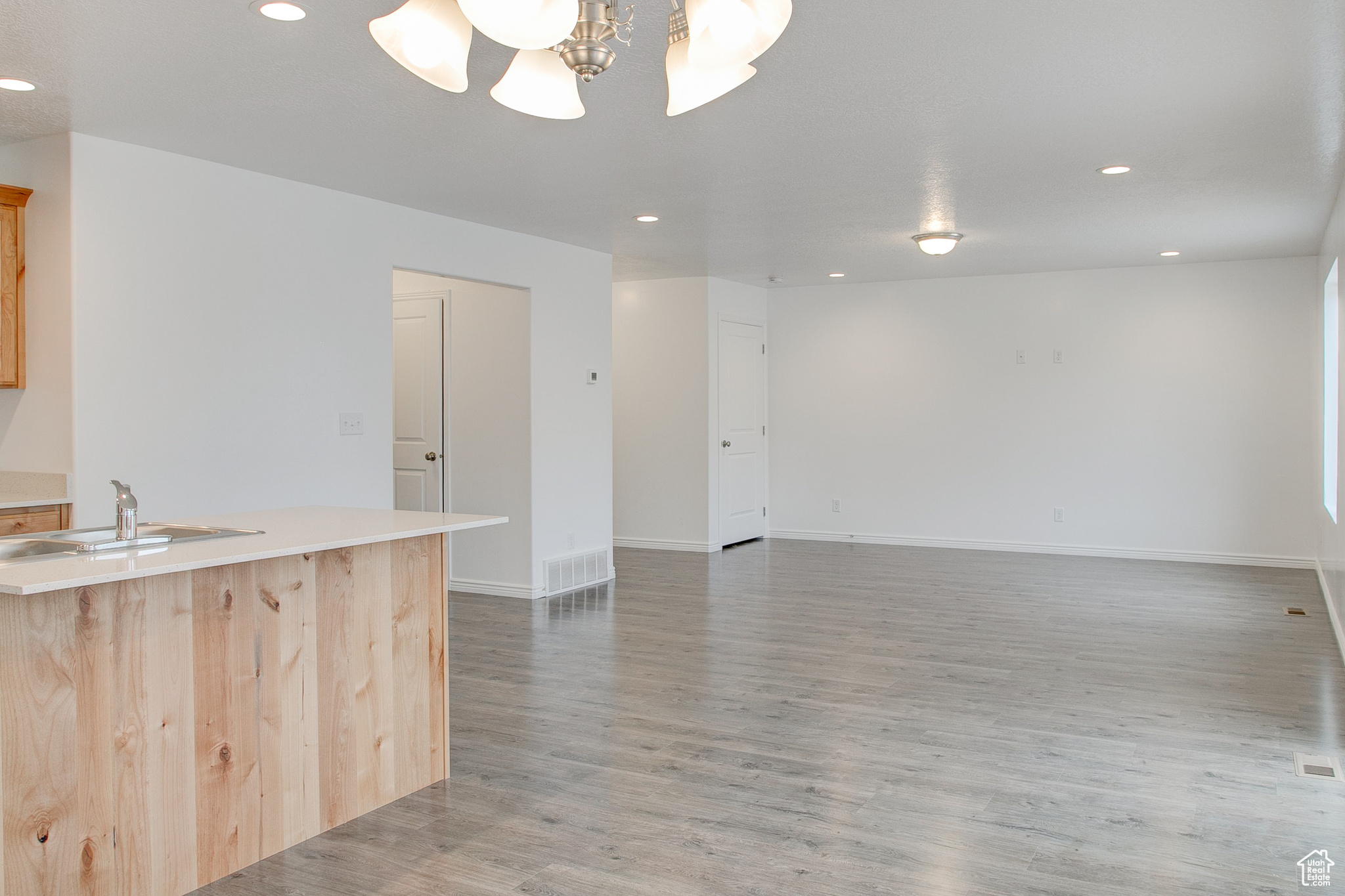 MELLOR AT SPANISH FORK - Residential