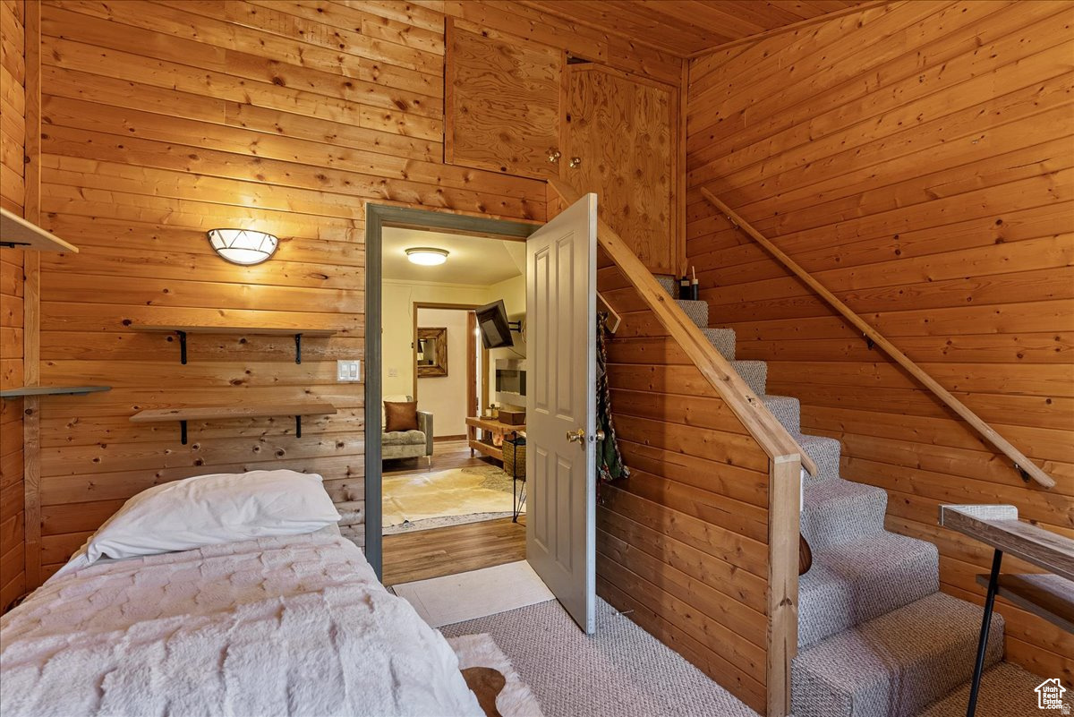 VALLEY VIEW ESTATES - Residential