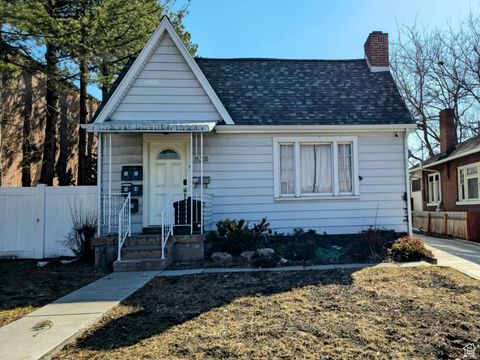 Photo of 828 E LOGAN AVE S, Salt Lake City, UT 84105 (MLS # 2117498) Photo of 828 E LOGAN AVE S, Salt Lake City, UT 84105 (MLS # 2117498)