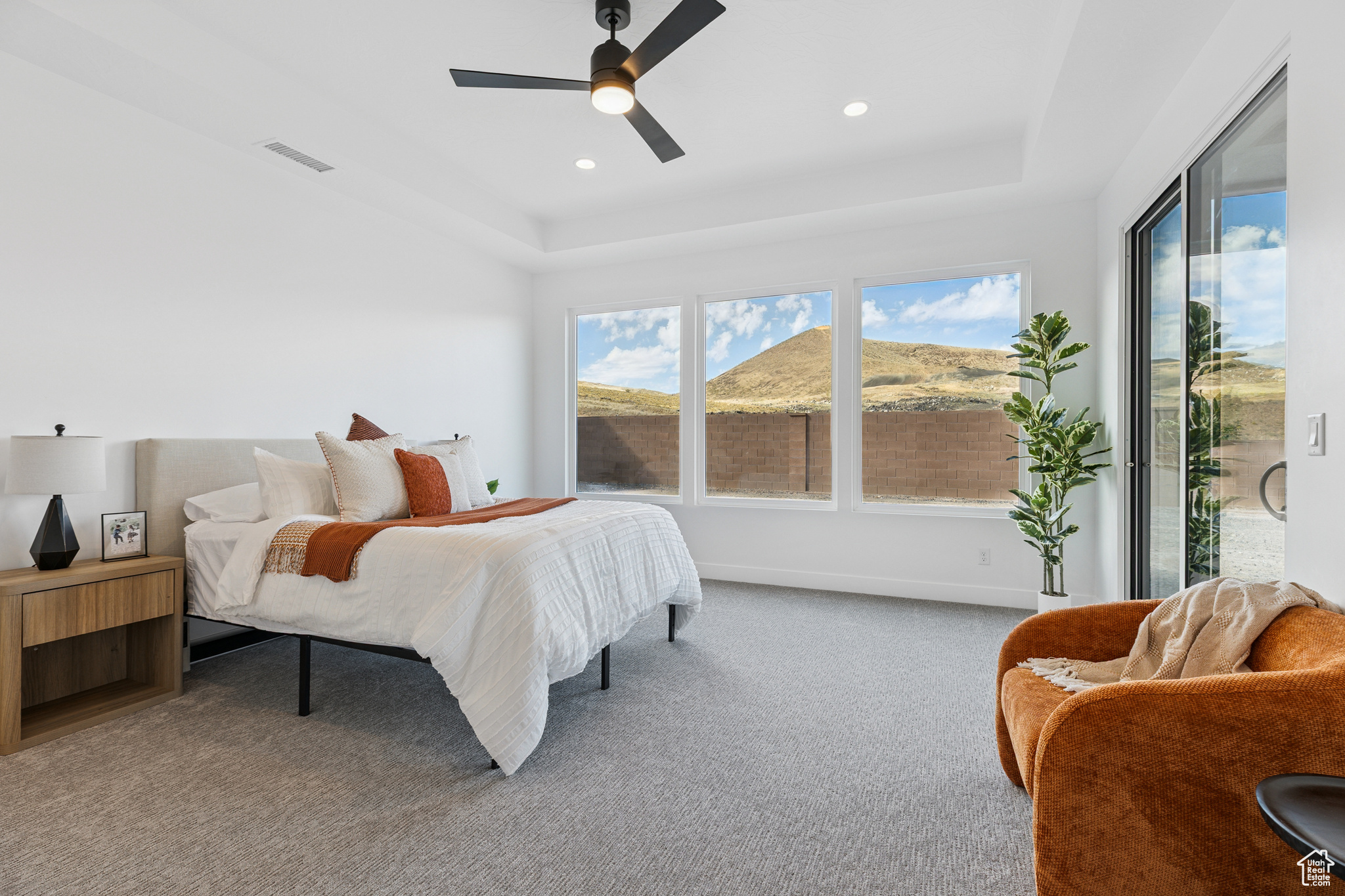 THE RIDGE AT ZION VISTA - Residential