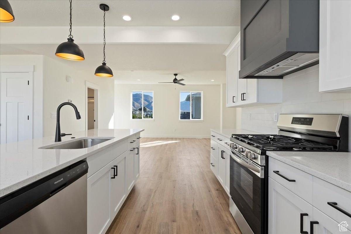 WESTFIELDS CENTRAL - Residential