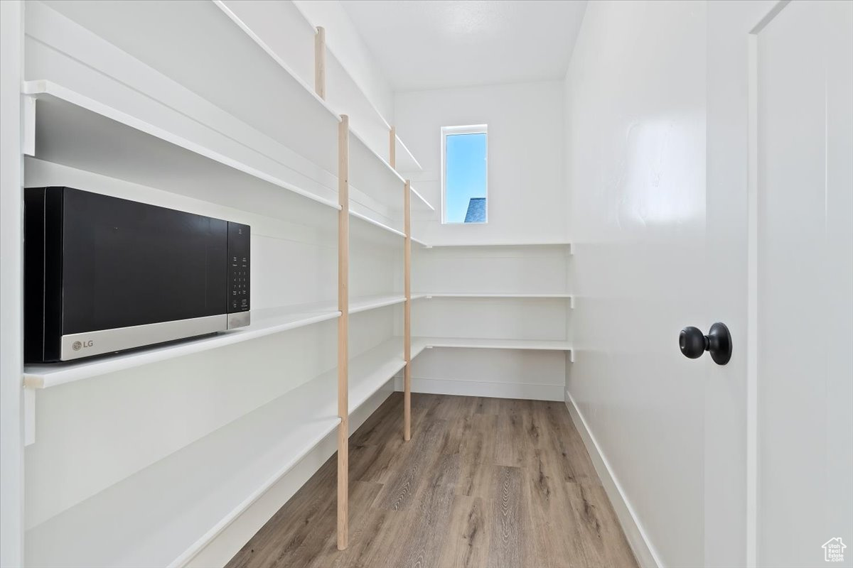 WESTFIELDS CENTRAL - Residential