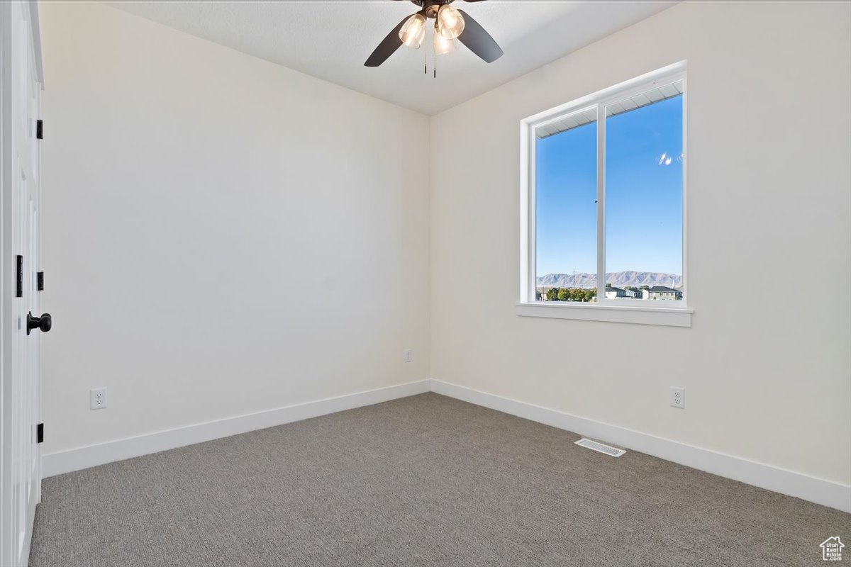 WESTFIELDS CENTRAL - Residential
