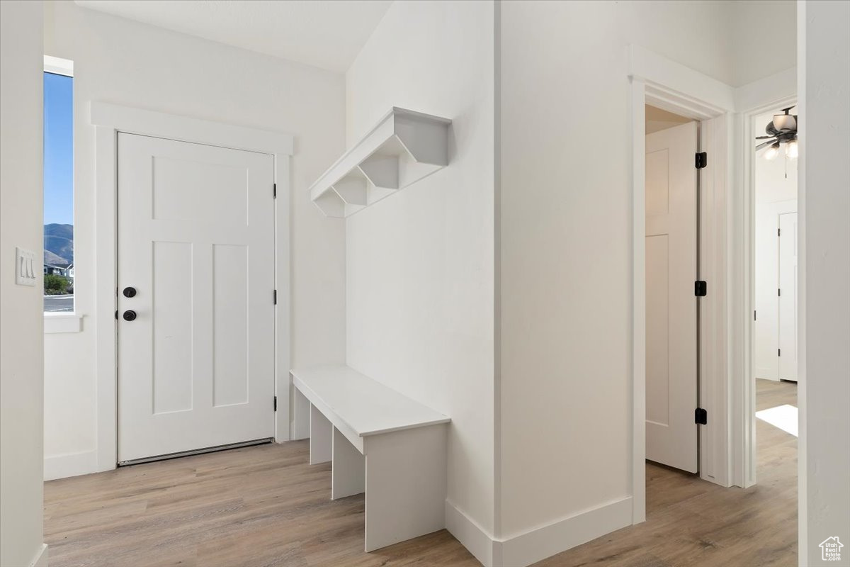 WESTFIELDS CENTRAL - Residential