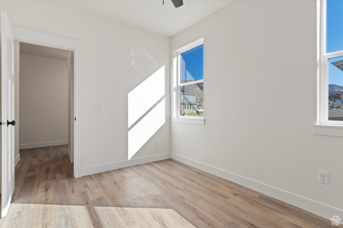 WESTFIELDS CENTRAL - Residential