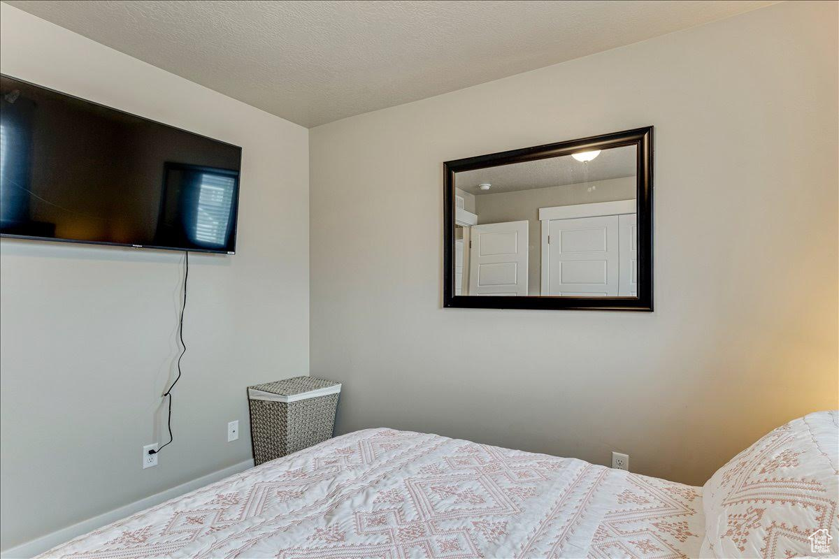 399 N 1325, Springville, Utah image 36
