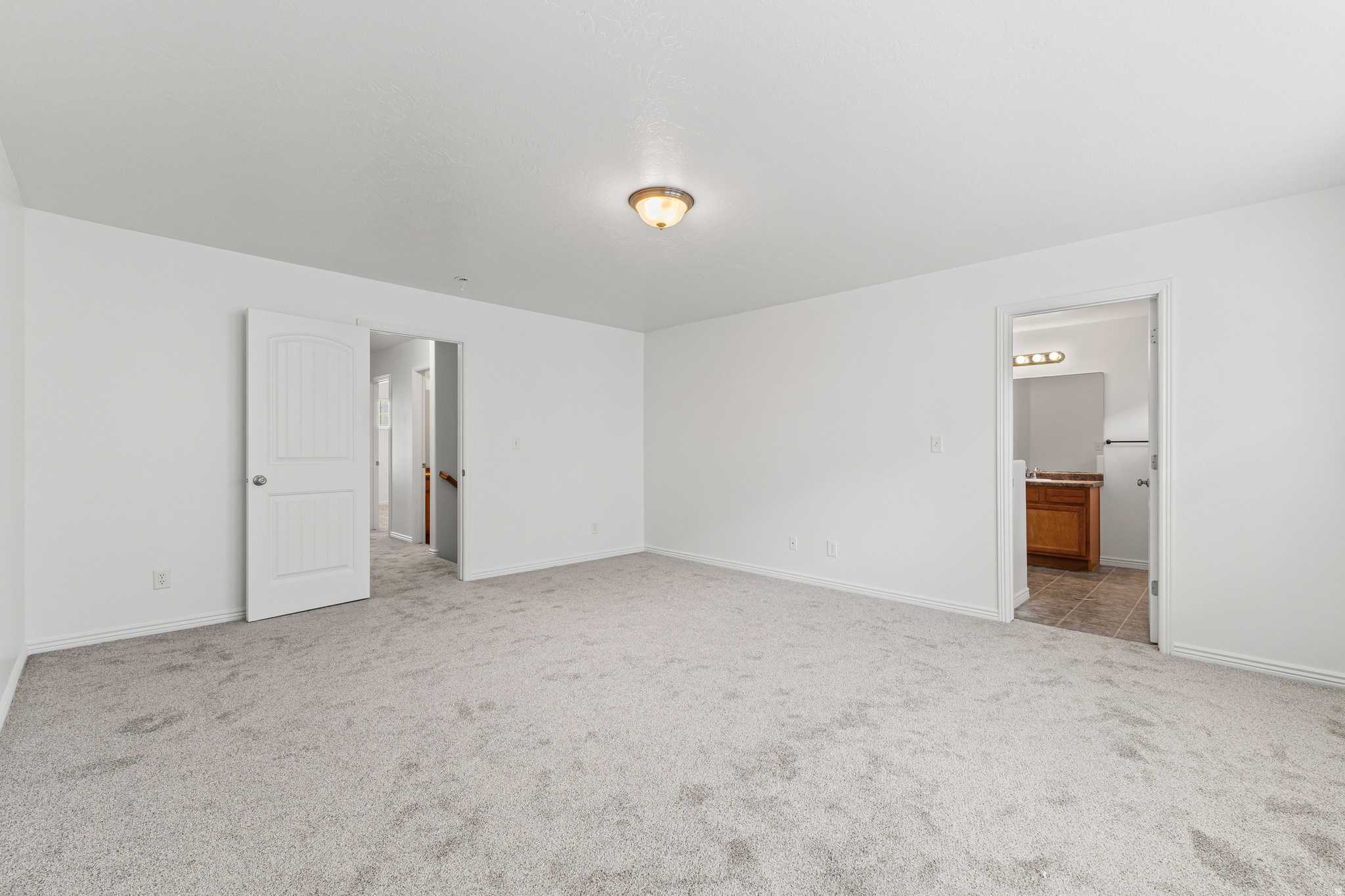 WHISPERING WILLOWS - Residential