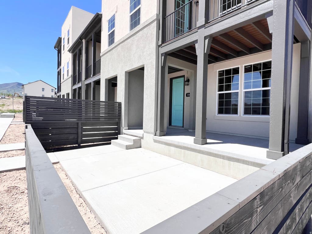 Photo of 7609 S NEW SYCAMORE DR W #431, West Jordan, UT 84081 (MLS # 2175966)