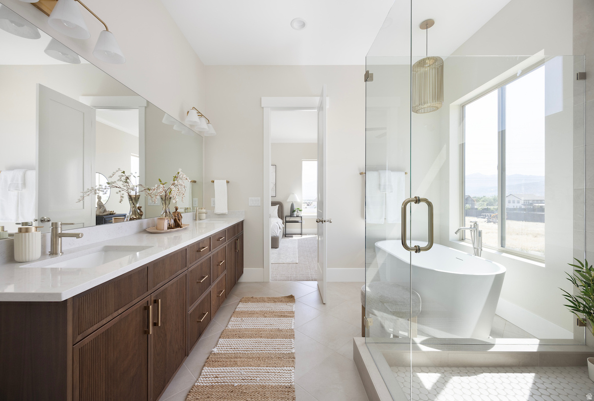 MEADOWS - Residential