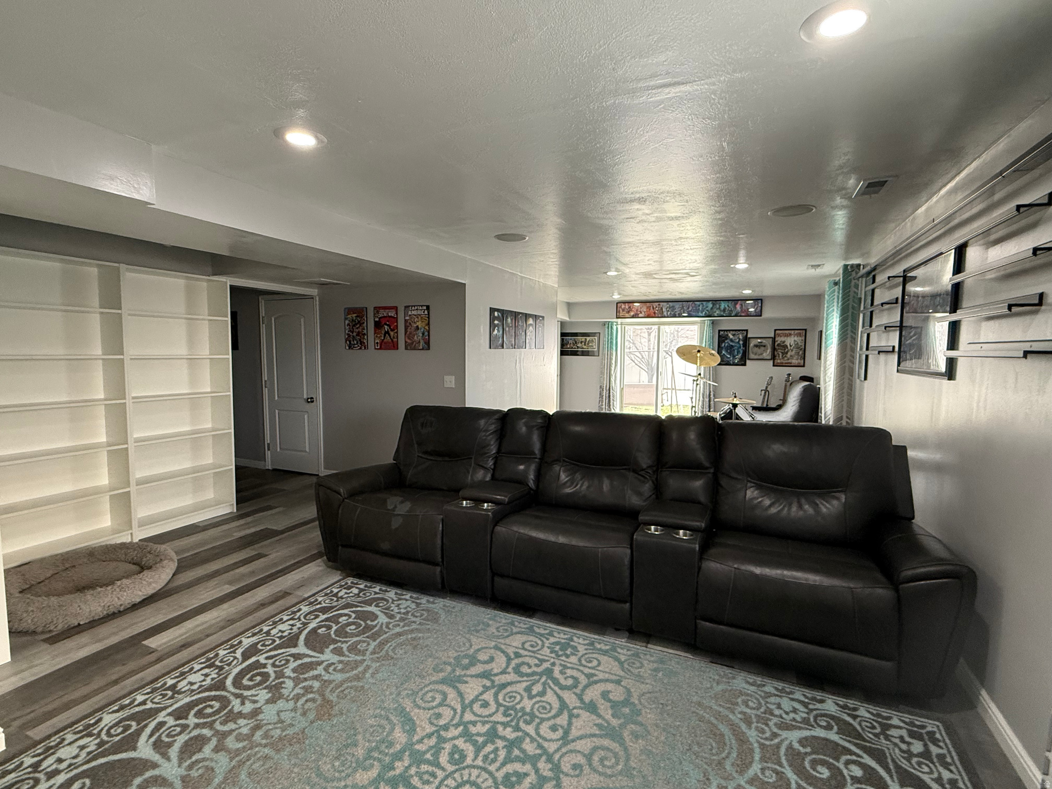 SUNSET ESTATES - Residential