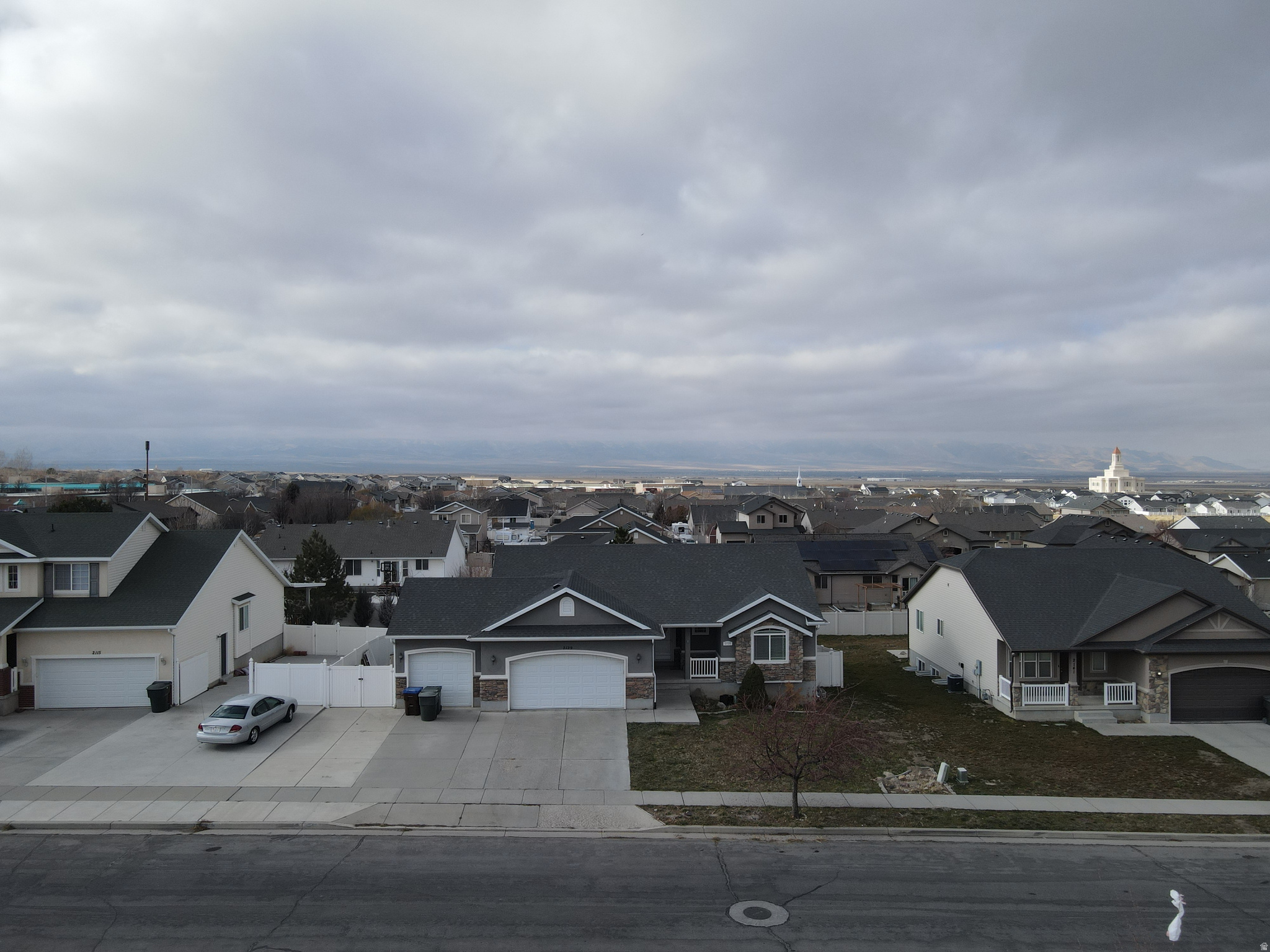 SUNSET ESTATES - Residential