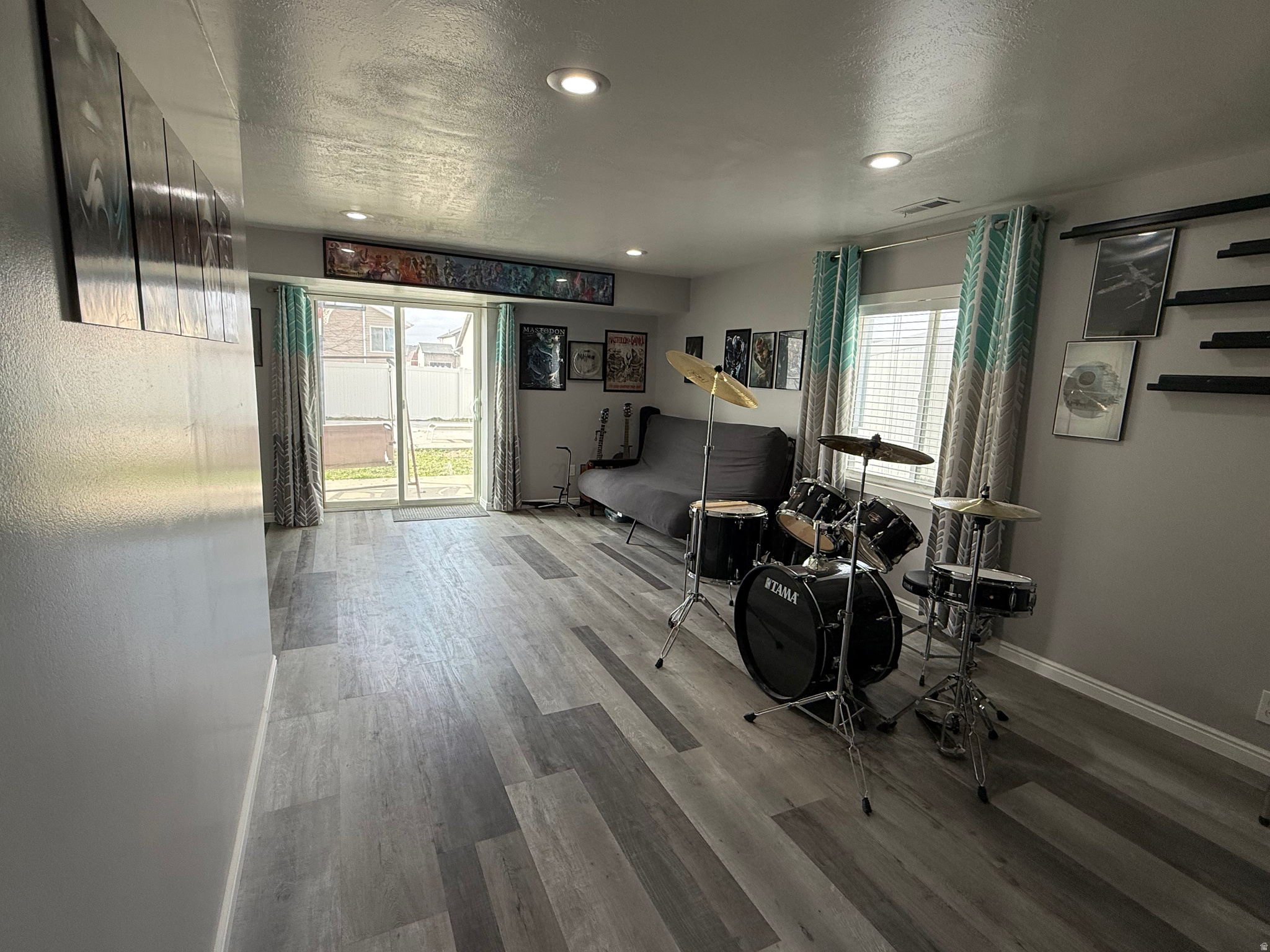 SUNSET ESTATES - Residential