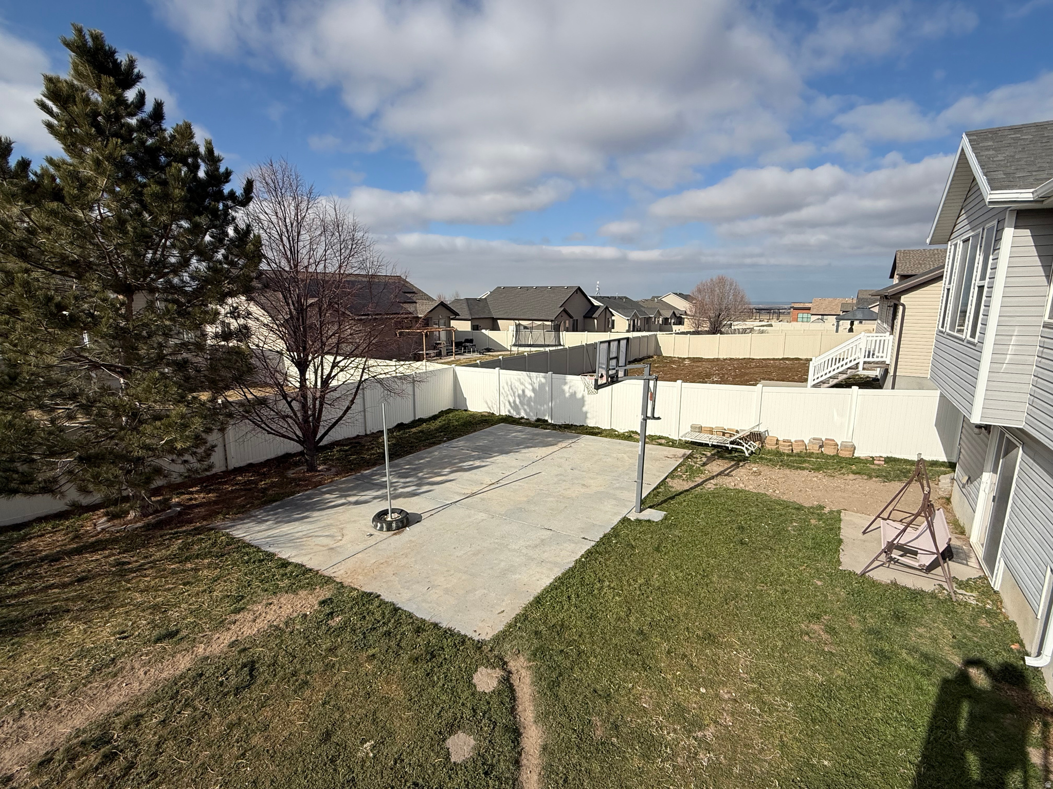 SUNSET ESTATES - Residential