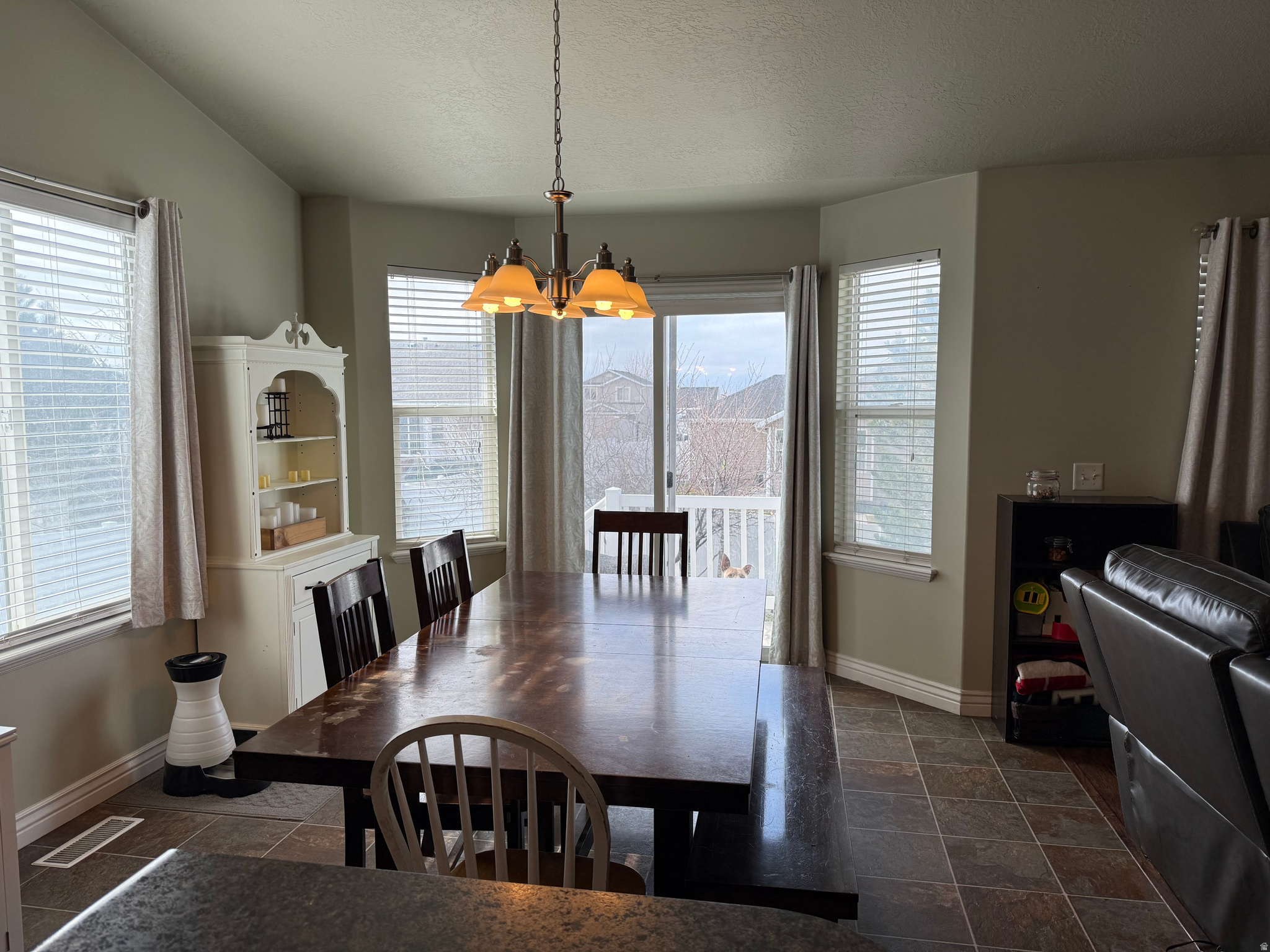 SUNSET ESTATES - Residential