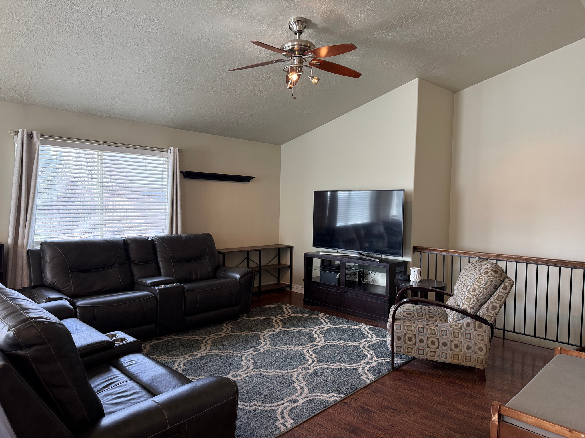 SUNSET ESTATES - Residential