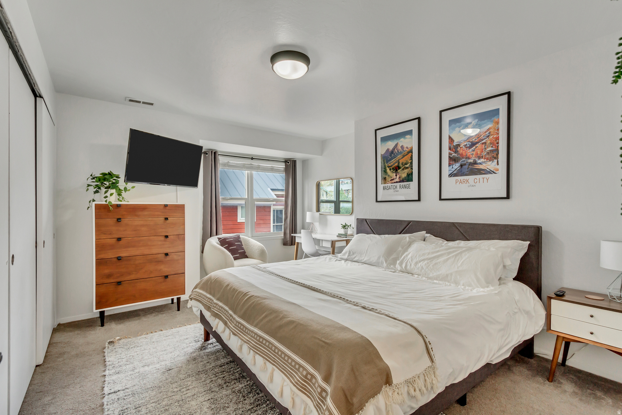 SILVER MINE WEST - Residential