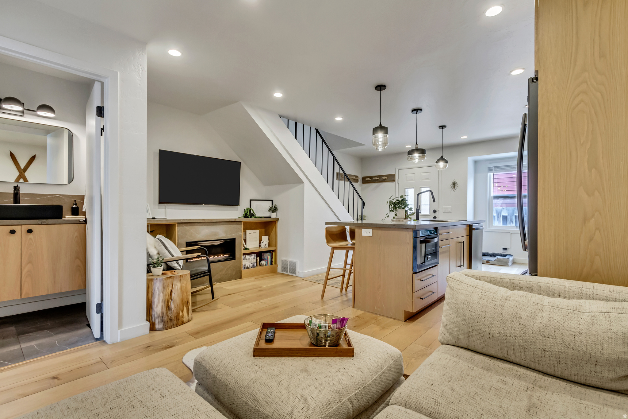 SILVER MINE WEST - Residential