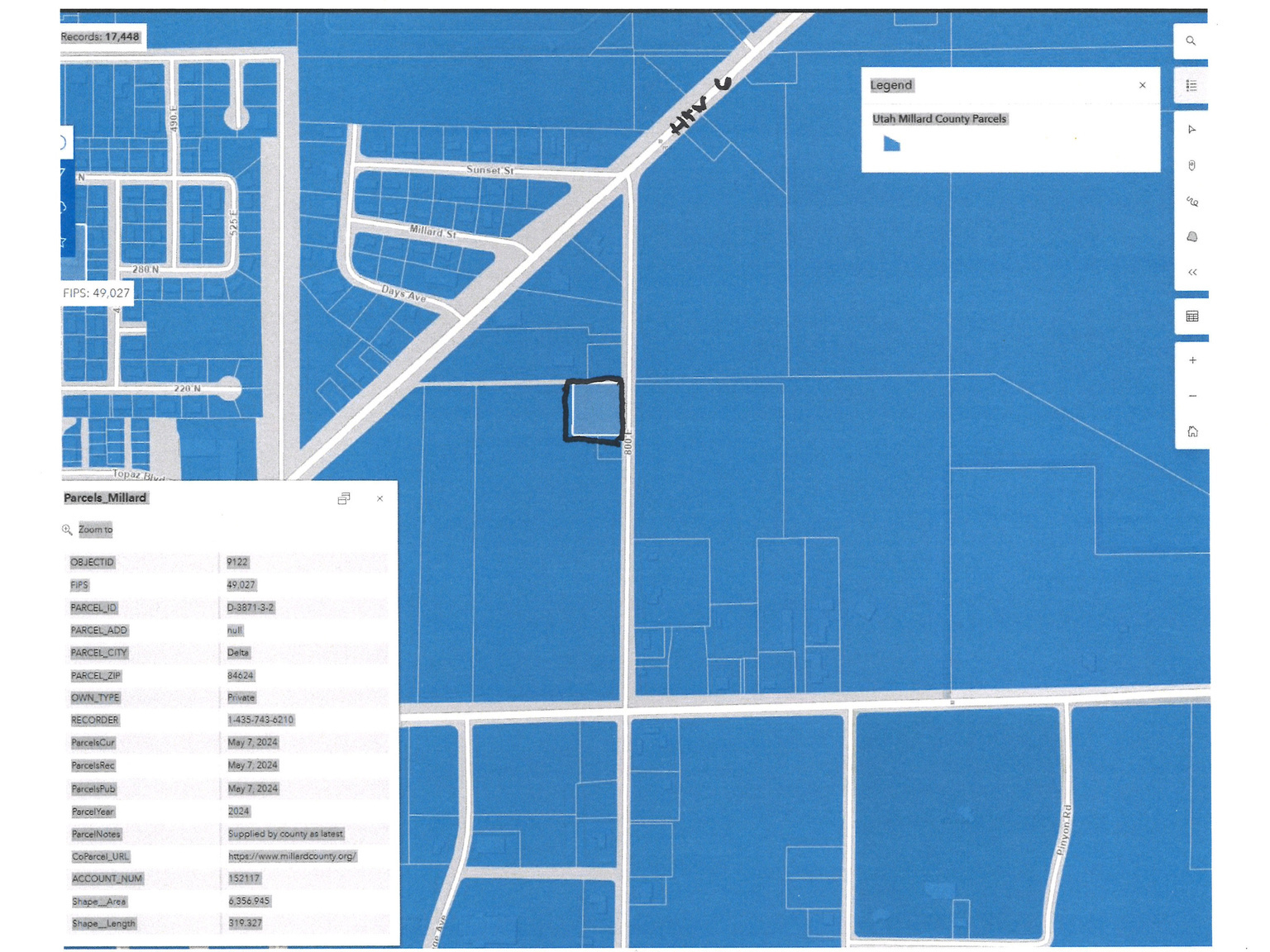 Main image without alt text