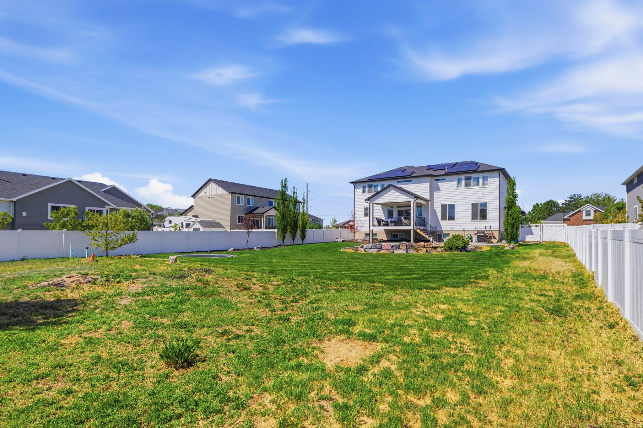 EDDINGTON ESTATES - Residential
