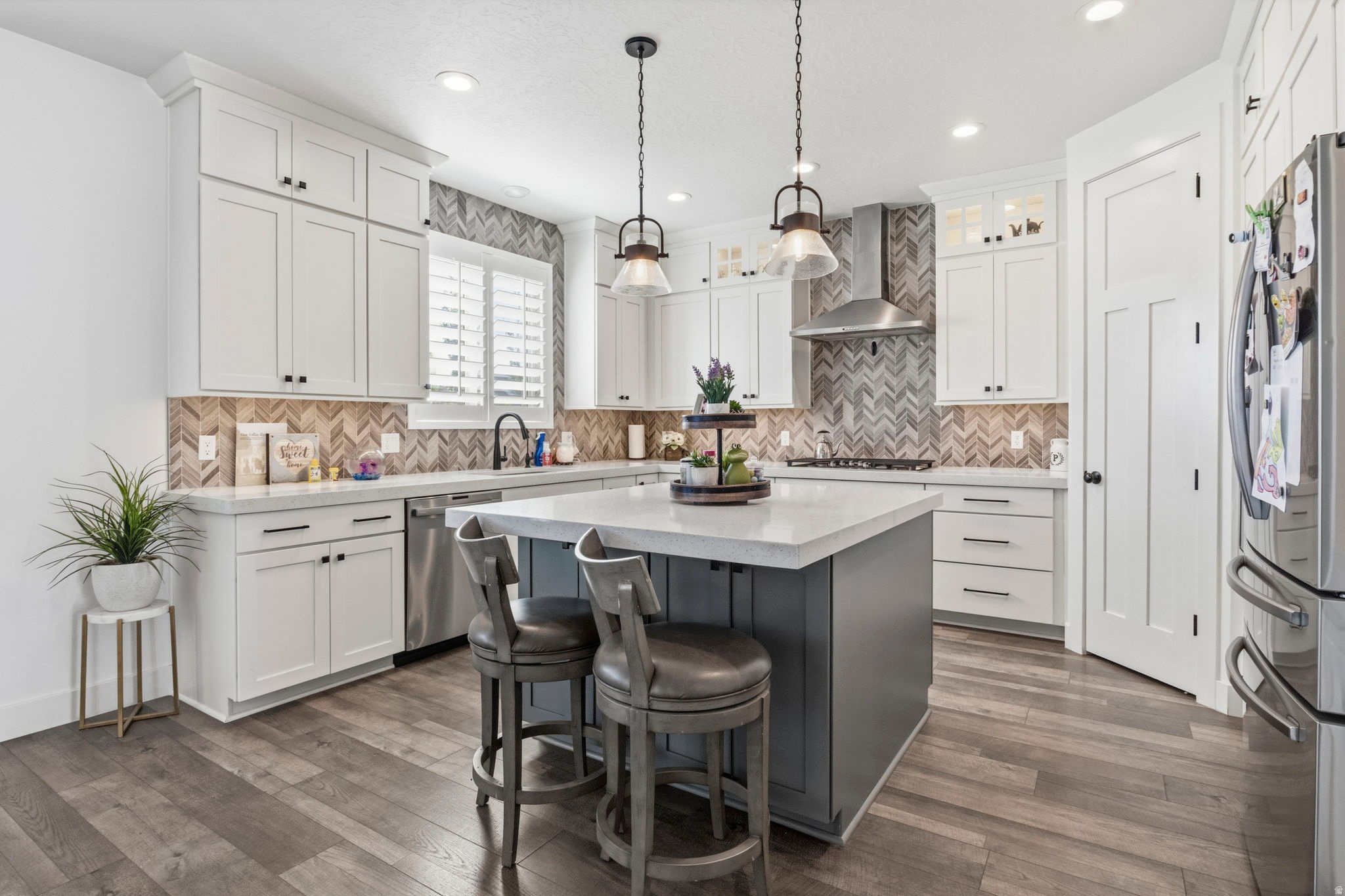 EDDINGTON ESTATES - Residential