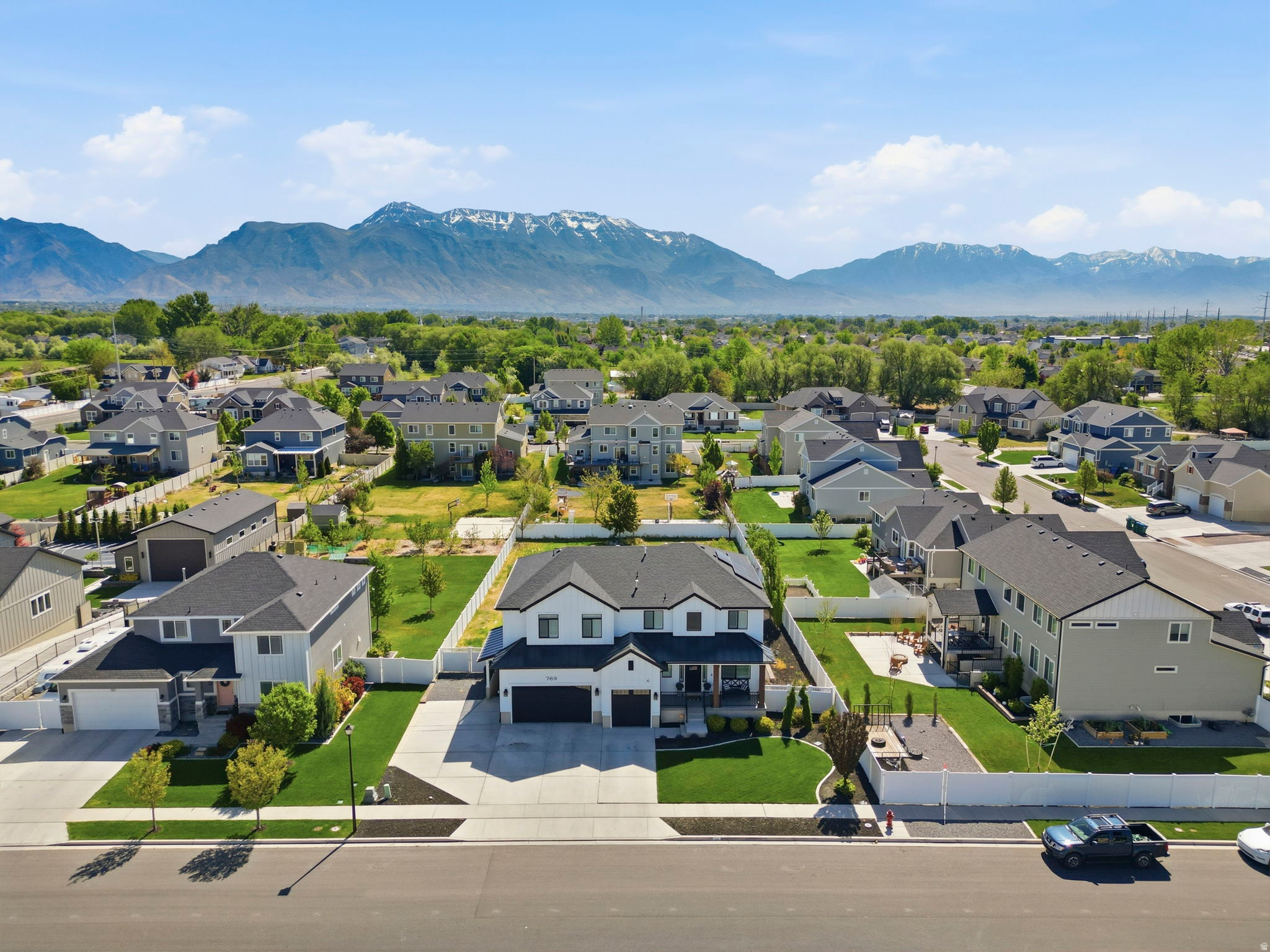 EDDINGTON ESTATES - Residential