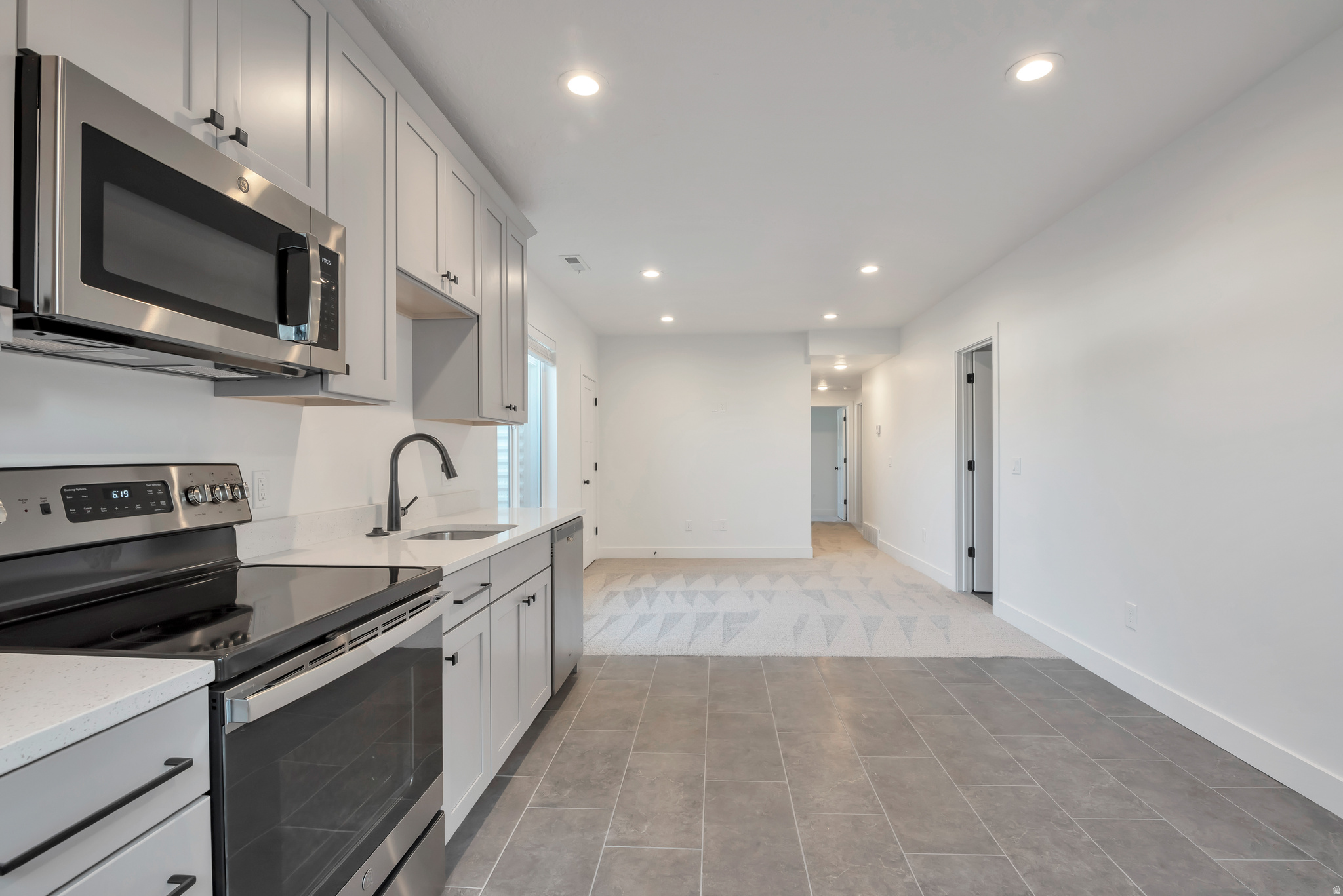 EDDINGTON ESTATES - Residential