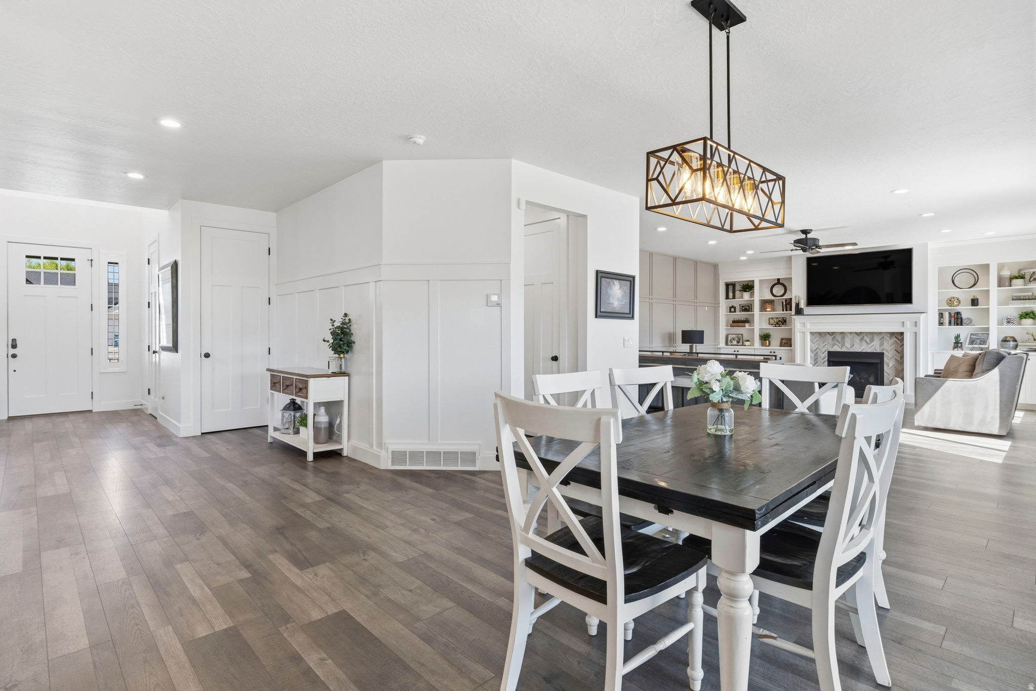 EDDINGTON ESTATES - Residential