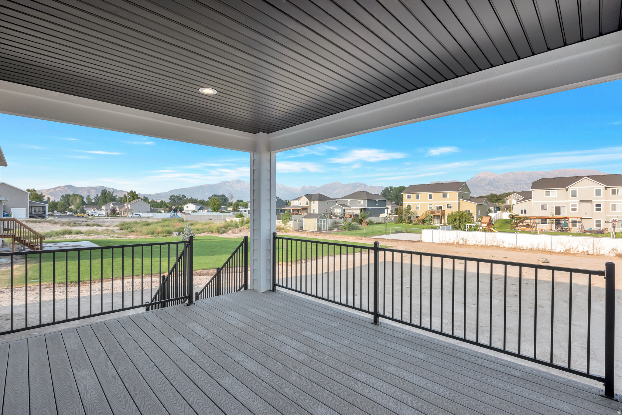 EDDINGTON ESTATES - Residential