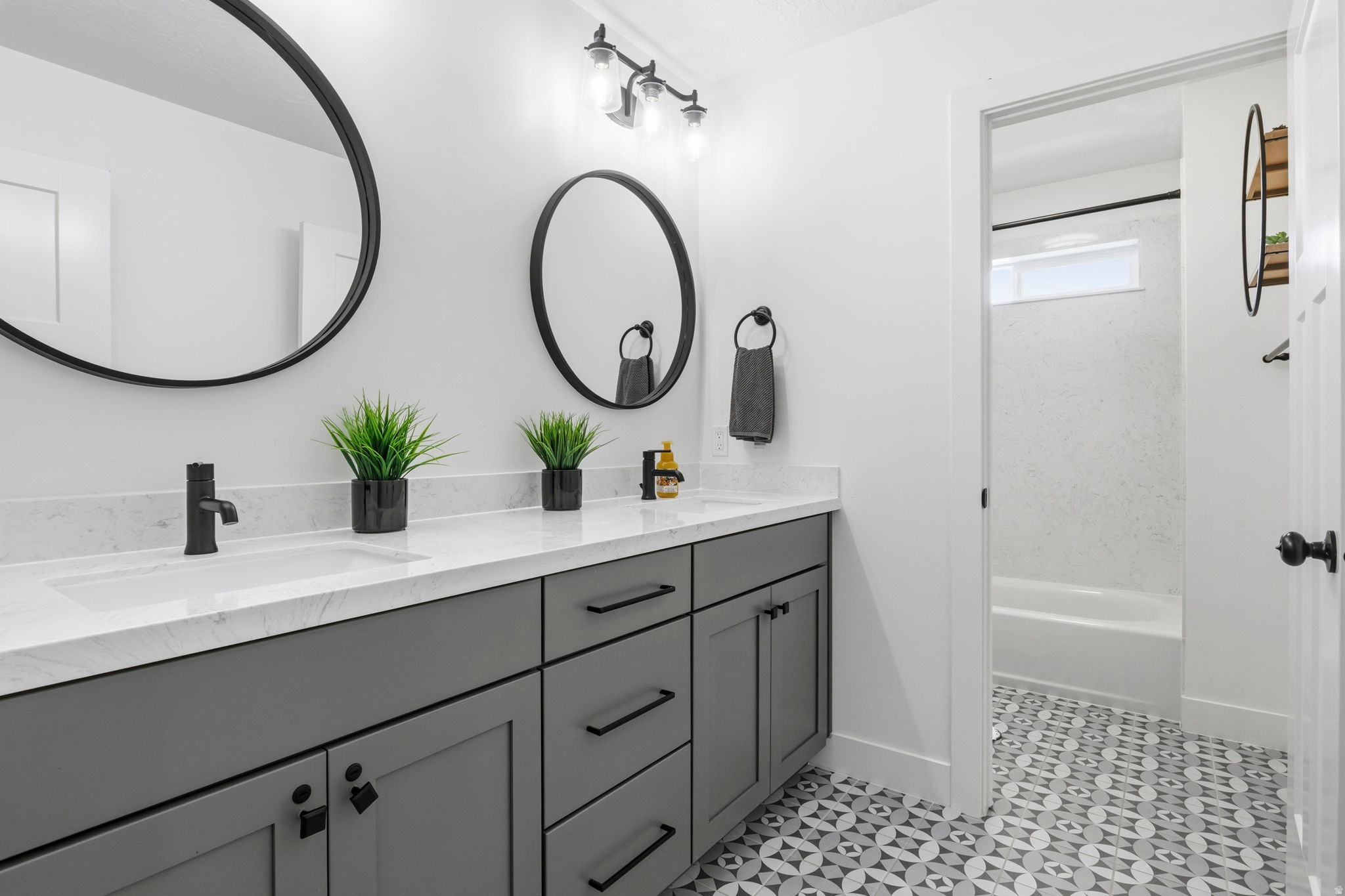 EDDINGTON ESTATES - Residential