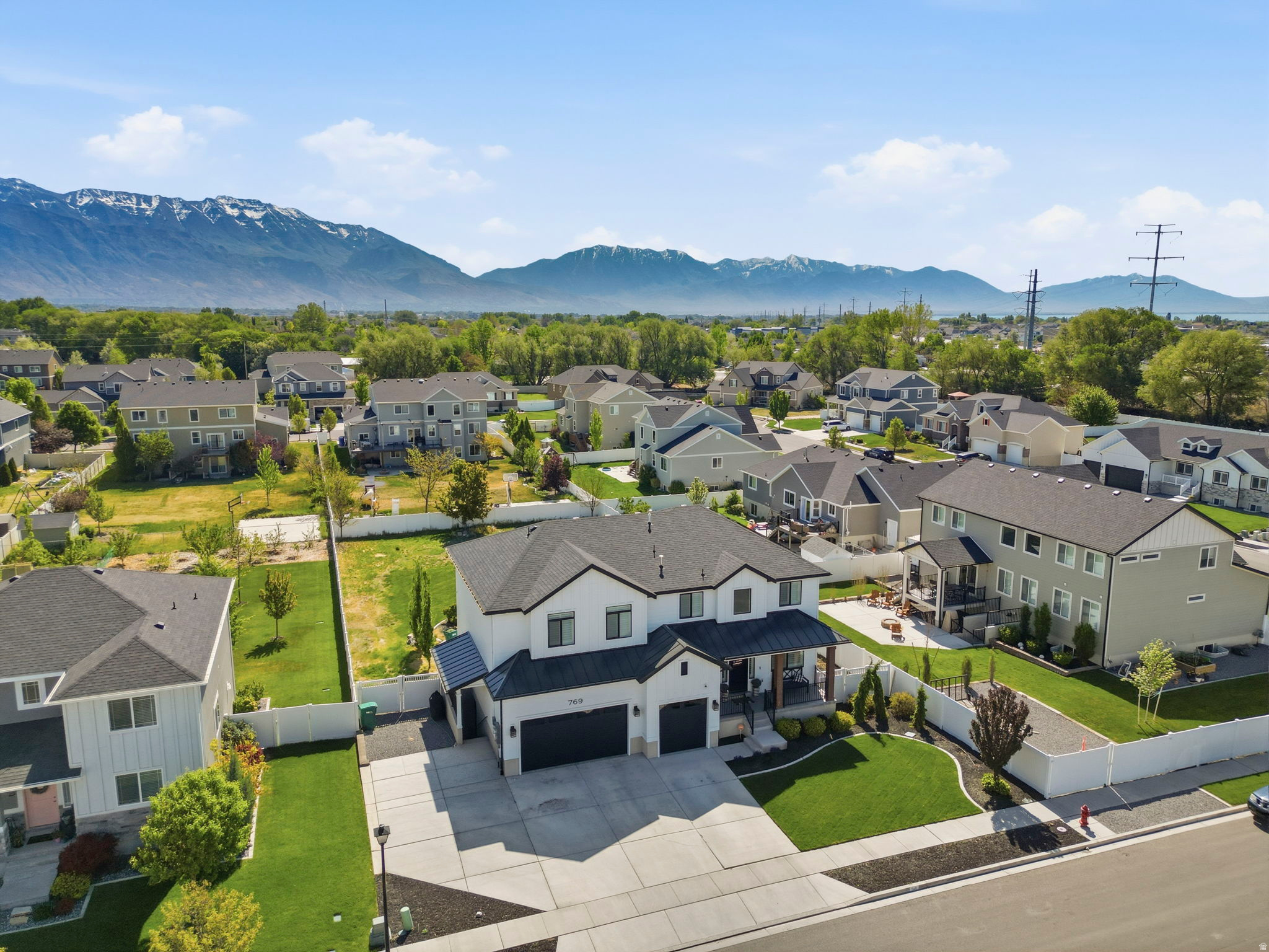 EDDINGTON ESTATES - Residential