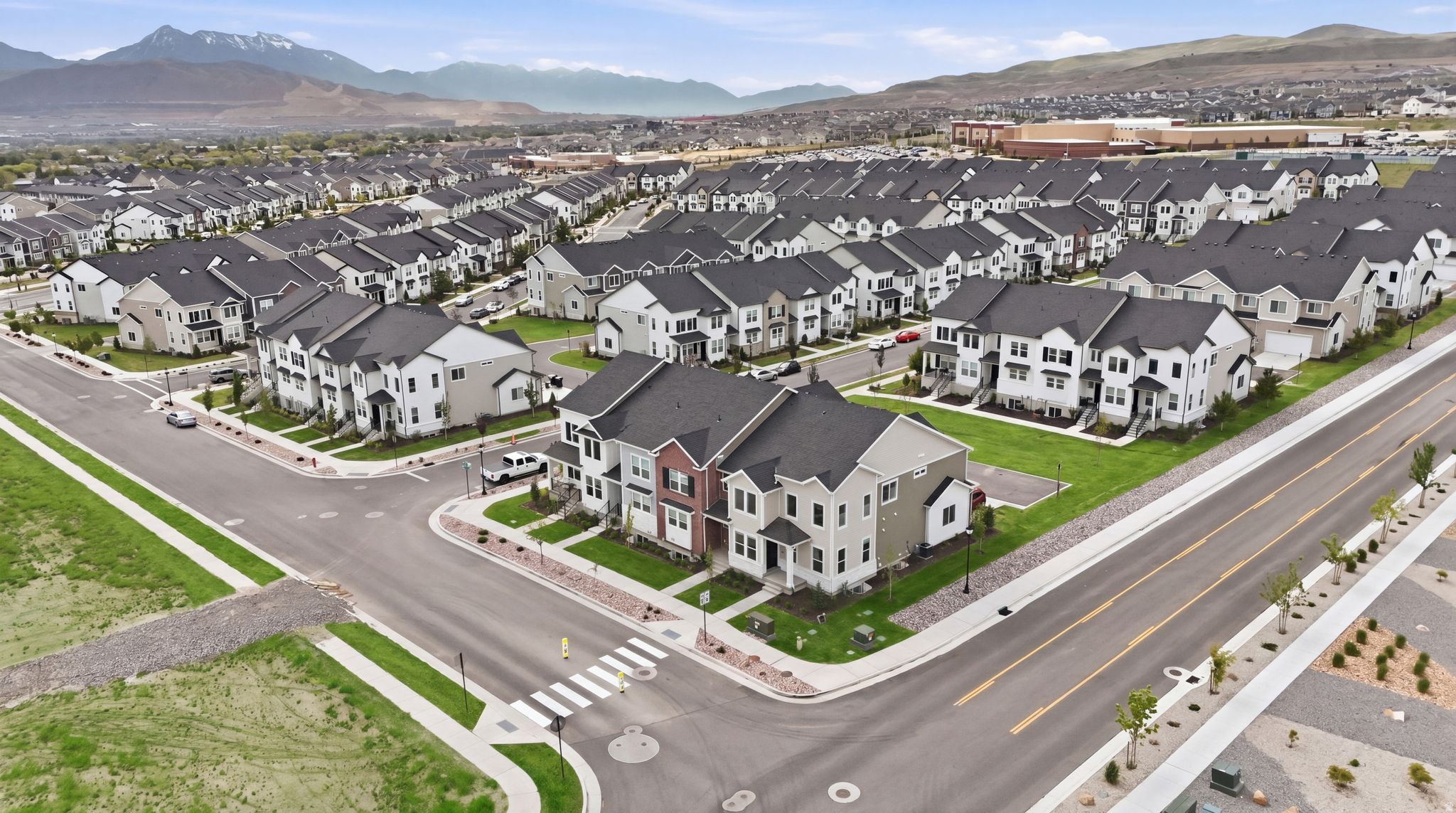 MOUNTAIN RIDGE - Residential