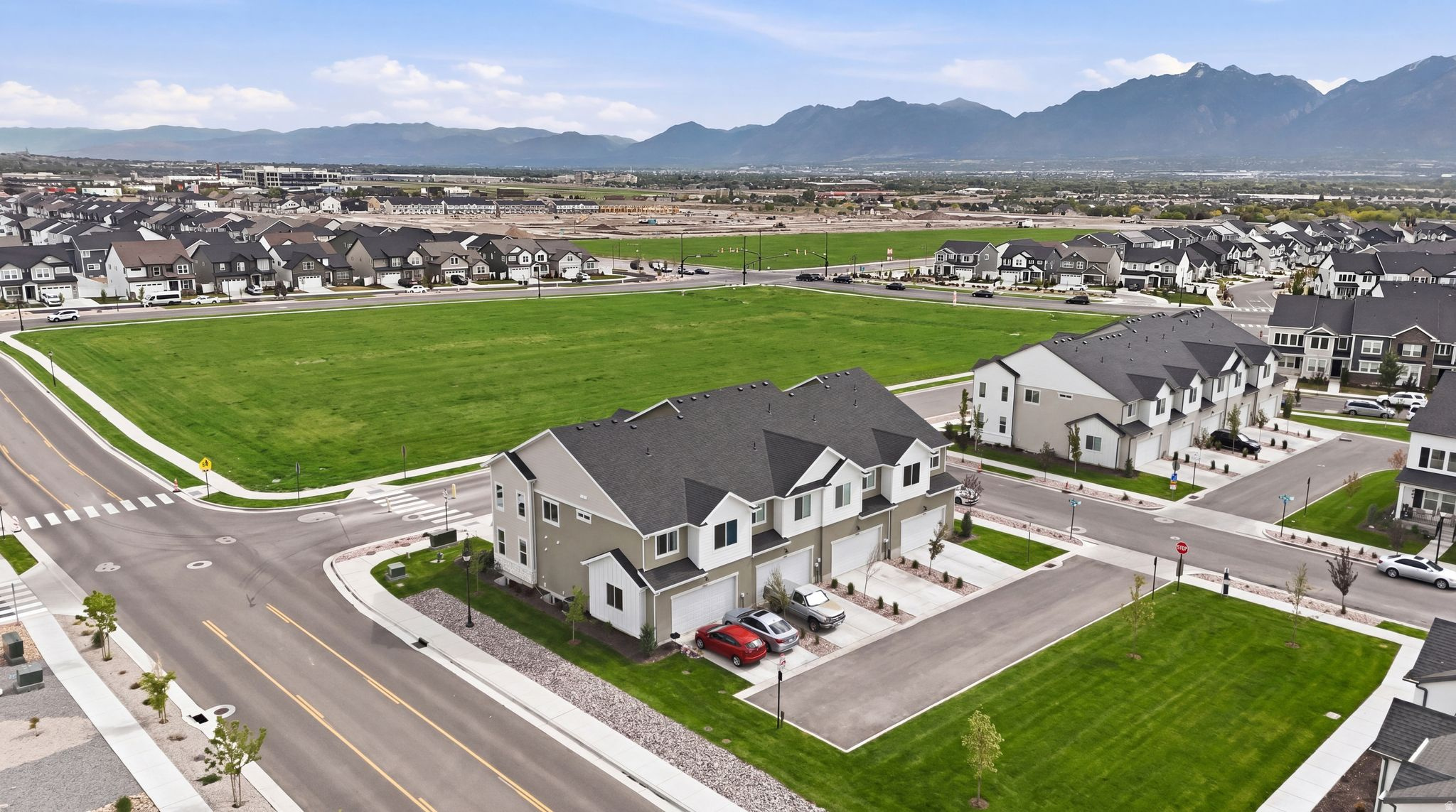 MOUNTAIN RIDGE - Residential