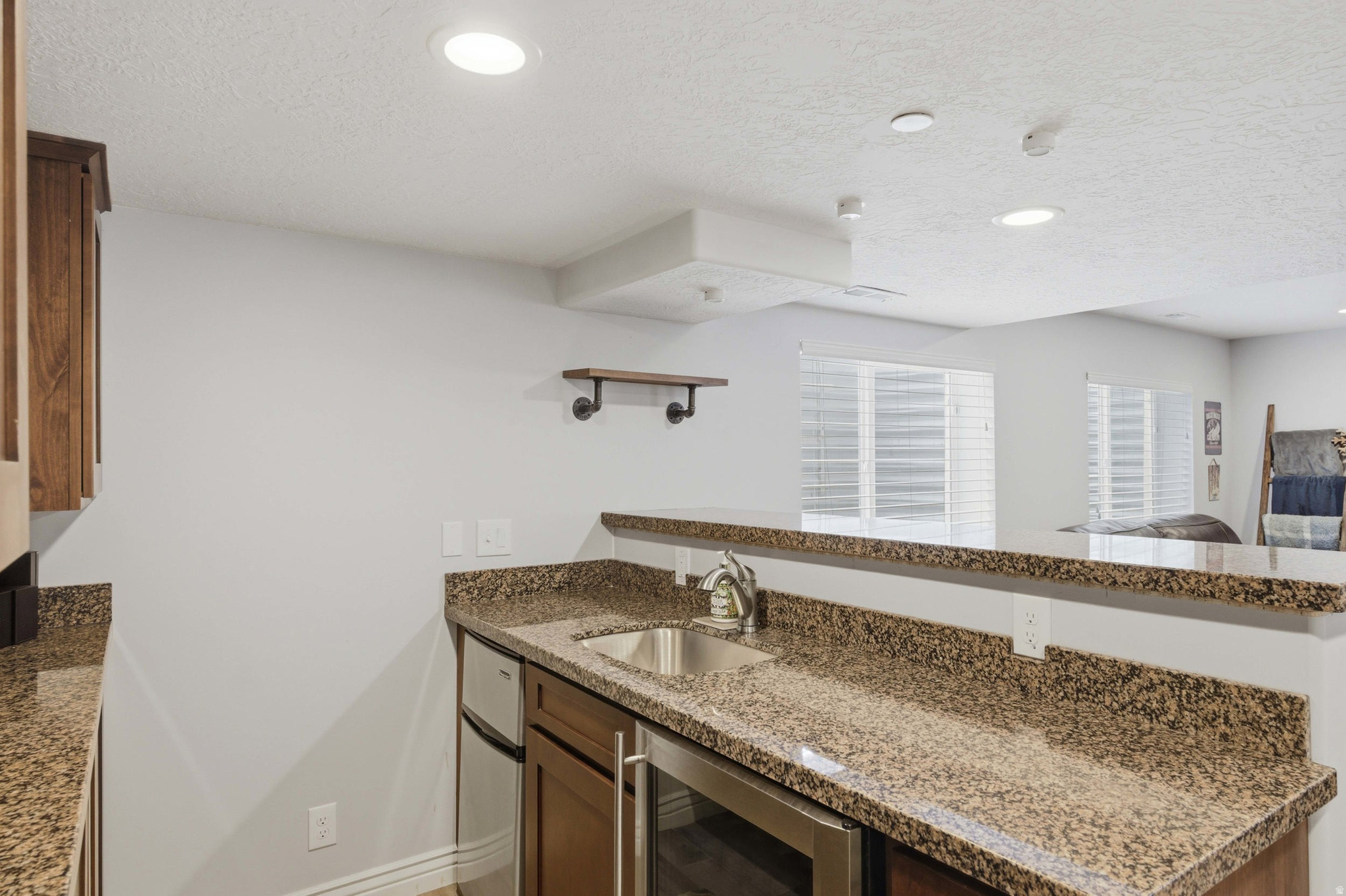 SUNCREST - Residential