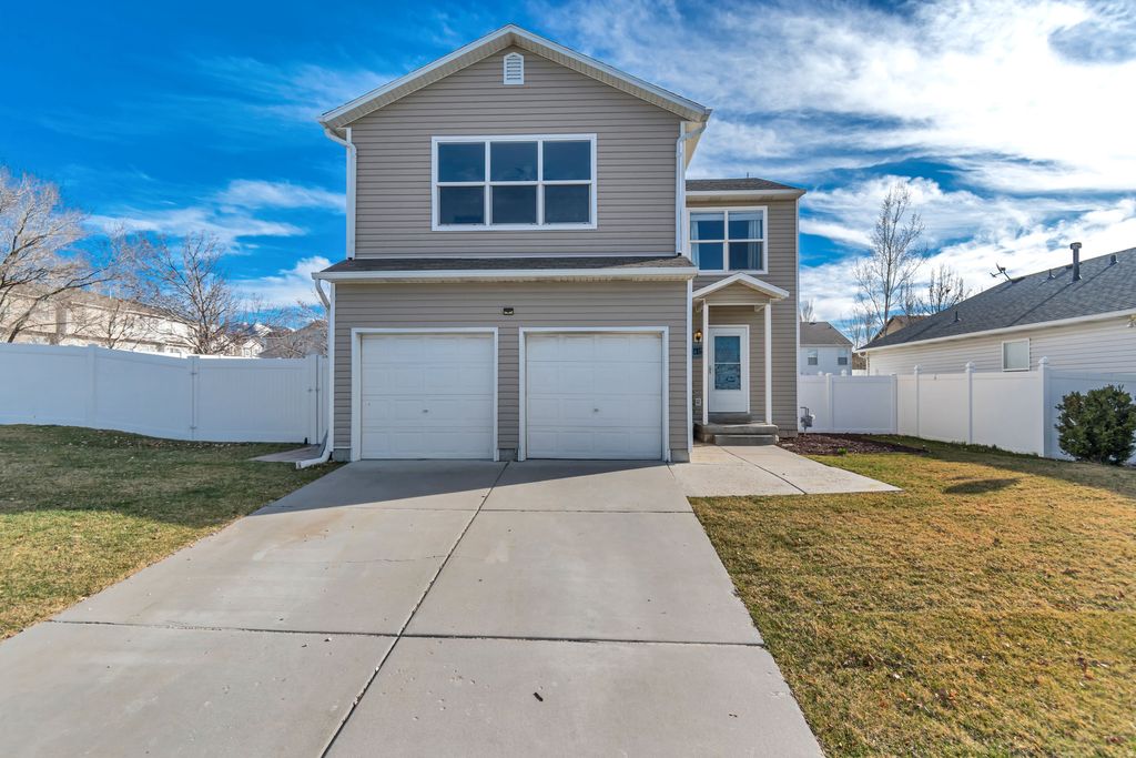 Photo of 615 W 930 N, Tooele, UT 84074 (MLS # 2143665)