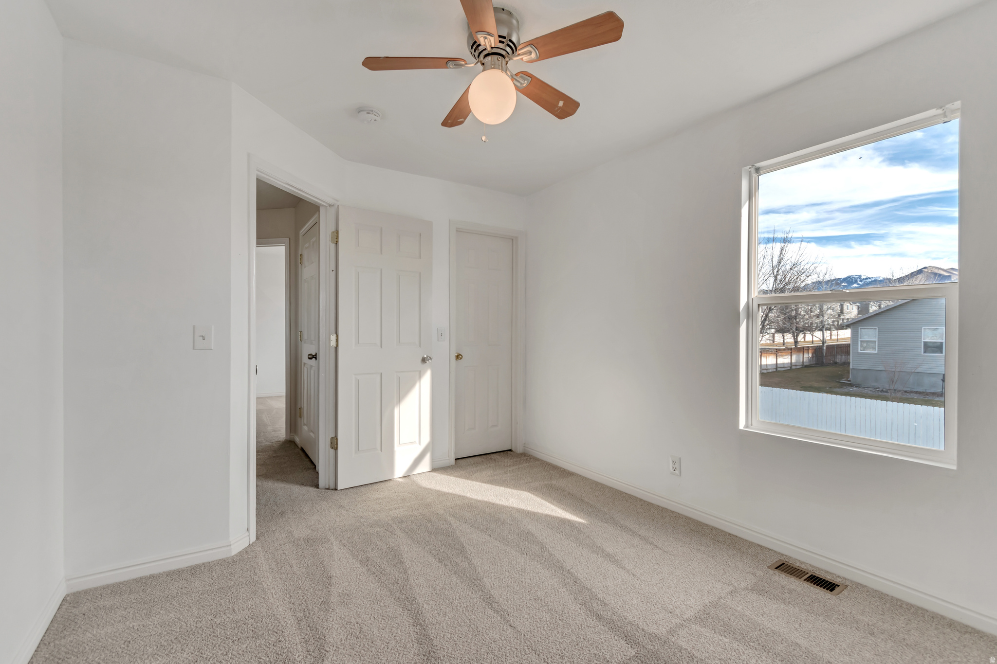 GLEN EAGLES - Residential