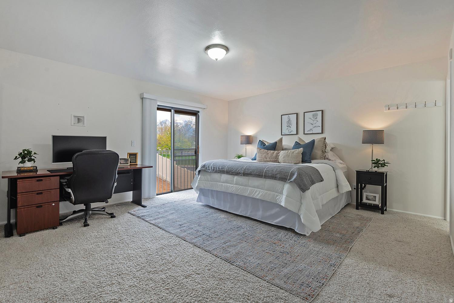 LANDON VILLAGE - Residential