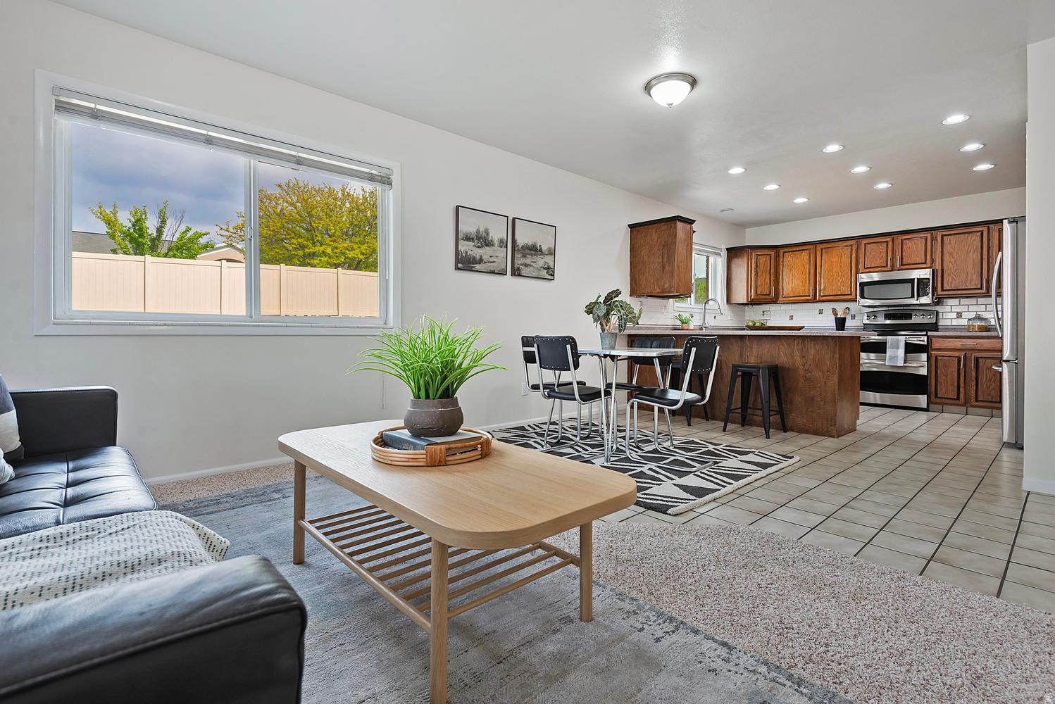 LANDON VILLAGE - Residential