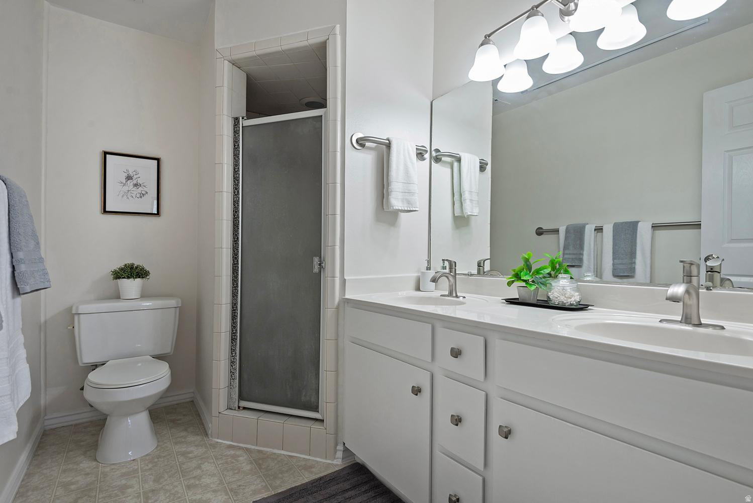 LANDON VILLAGE - Residential
